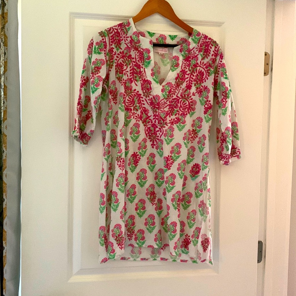 Adorable Mary Marshmallow fine cotton tunic with detailed embroidery.